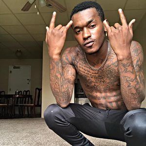 Meet your Posher, Kenneth